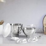 Electrolux EKM5570 Küchenmaschine, 1200 W, 10 Geschwindigkeiten, Edelstahl, Schneebesen und Deckel, Sand – Bild 5