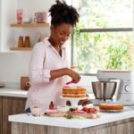 Kenwood Titanium Chef Baker KVC65.001WH, 1200 W, 5 L Schüssel, integrierte Waage, Patisserie-Set, Weiß – Bild 10